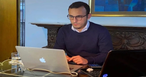 María Corina Machado debe dejar de engañar a los venezolanos diciendo que Maduro está débil