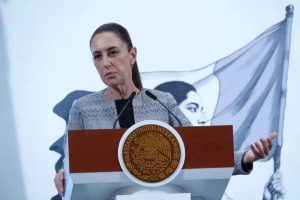 Presidenta de México rechaza redadas contra migrantes en EEUU