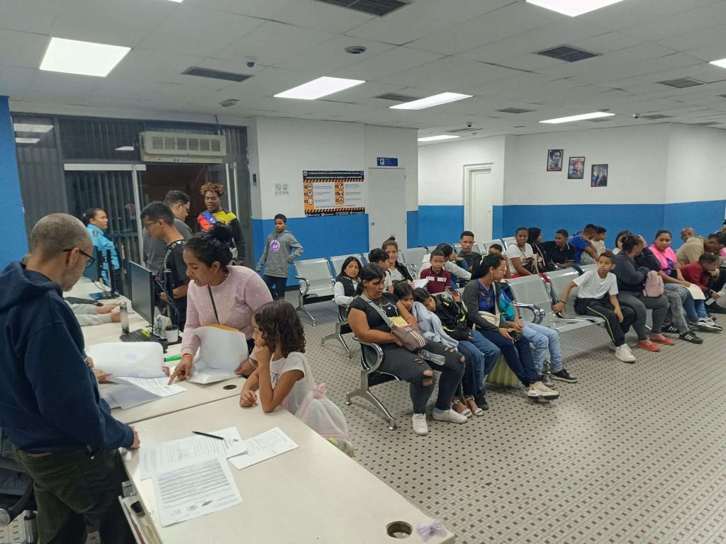 Se inició jornada de cedulación para chamos