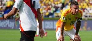Colombia jugó su peor partido de la eliminatoria y puso en riesgo la clasificación al Mundial
