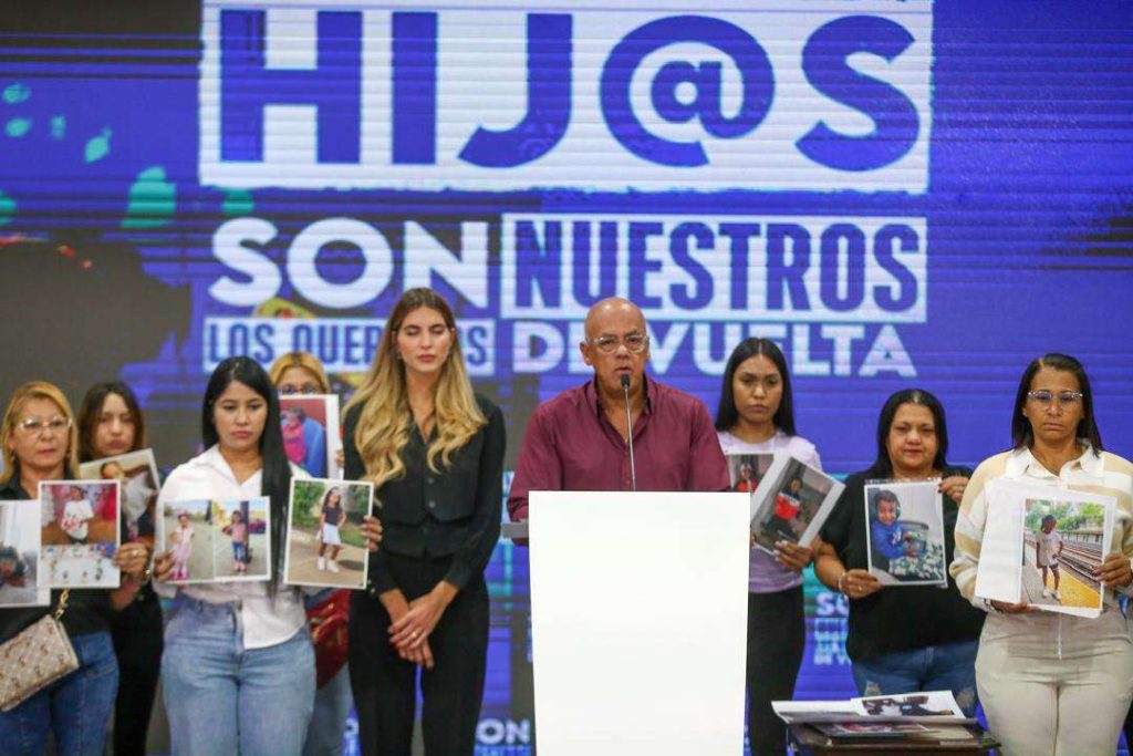 Venezuela exige el retorno de 18 menores secuestrados en Estados Unidos