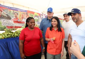 Vicepresidenta Delcy Rodríguez supervisa jornada de Atención social en La Guaira
