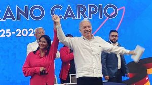 Delcy Rodríguez celebró junto a Elio Serrano su juramentación en Miranda