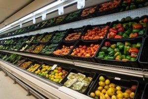 Cadenas de comercialización incrementan hasta cinco veces el precio de verduras y hortalizas