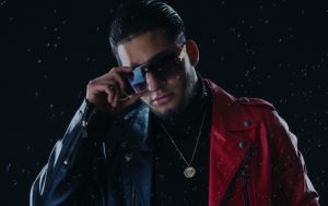 El artista ecuatoriano que revoluciona la música independiente desde su home studio