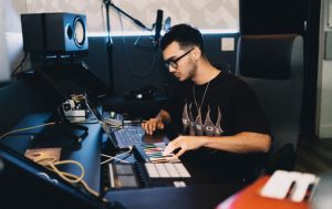 Oliver Kid, productor venezolano, impulsa el éxito de "Wapa" de Jerry Di