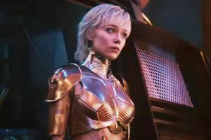 El director de 'M3GAN 2.0' quería que su rival fuera como Michelle Pfeiffer, pero acabó pareciéndose a otro mito erótico más inusual