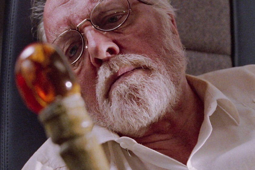 32 años después de estrenarse 'Parque Jurásico', tenemos que asumir de una vez que el auténtico villano de la película es John Hammond