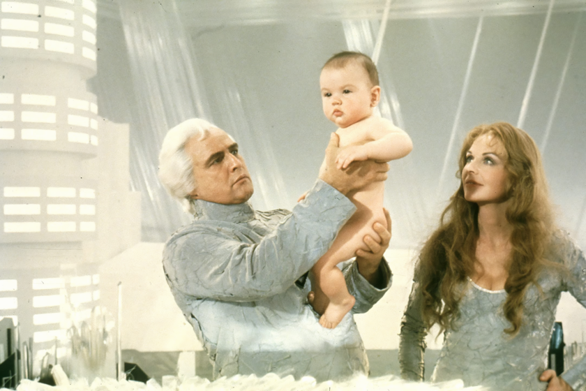 Marlon Brando impuso sus reglas al interpretar al padre de 'Superman' con un método de actuación sumamente peculiar