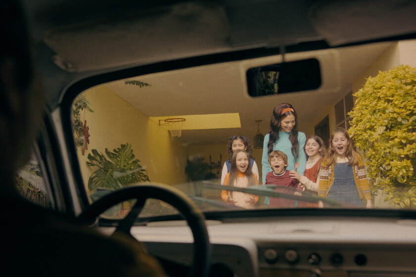 "Busca el escándalo para vender". El biopic del creador de 'El Chavo del 8' es, insospechadamente, la serie más polémica de 2025