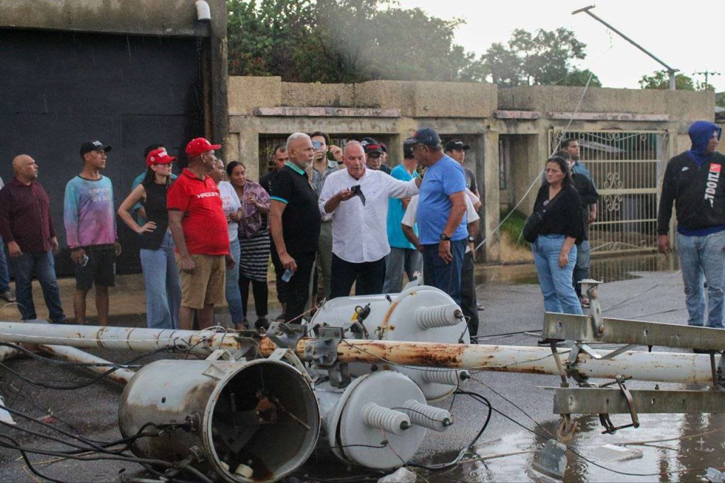 Alcalde Di Martino inspeccionó Santa Rosa de Agua tras las fuertes lluvias