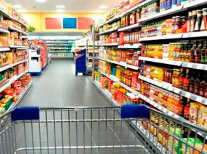 Ansa: 95% de las operaciones comerciales se hacen en bolívares