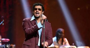 Bad Bunny defiende a los migrantes y lanza dardos a Donald Trump en el video oficial de su tema ‘NuevaYol’