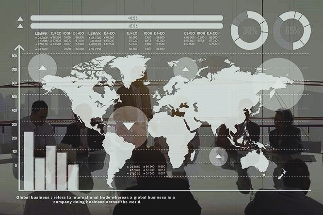 Hjalmar Jesús Gibelli Gómez - ¡Entérate! La globalización transforma el futuro de los seguros - FOTO
