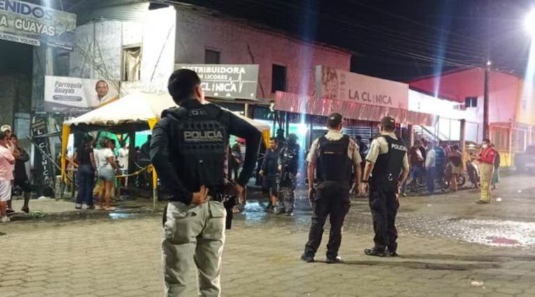 al menos 14 personas fueron asesinadas en un doble ataque armado en la provincia costera de Guayas