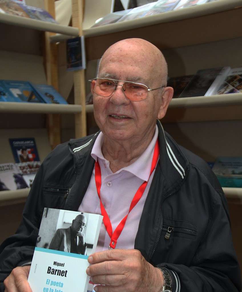 “El personaje principal de mis novelas es el lenguaje”