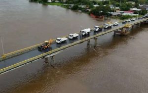 Entregan flota de vehículos para atender afectaciones por lluvias en Apure