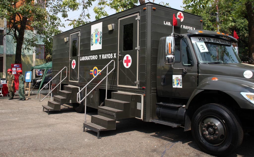 Fanb rescata a sobrevivientes del accidente aéreo en Amazonas