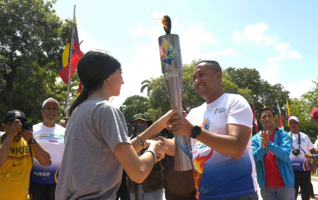 Fuego Patrio de los Juegos Deportivos Nacionales llegó al estado Aragua