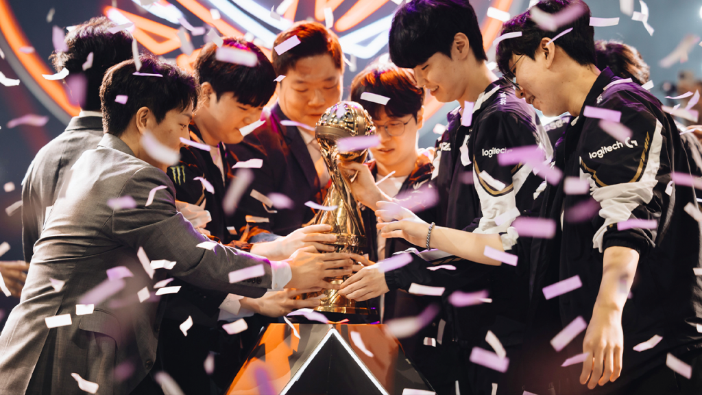 Logo ProGamers.life 2024