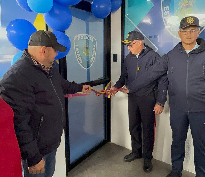 Inauguradas nuevas áreas del Terminal de Pasajeros de San Cristóbal