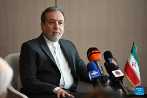 Irán pide indemnización a EEUU para continuar negociaciones