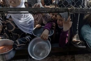 Israel asesina a otros 30 civiles que pedían ayuda humanitaria en Gaza