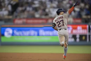 José Altuve lideró con dos jonrones paliza histórica de Astros frente a los Dodgers