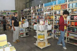 Lectores se despidieron de la 21° Filven en Caracas