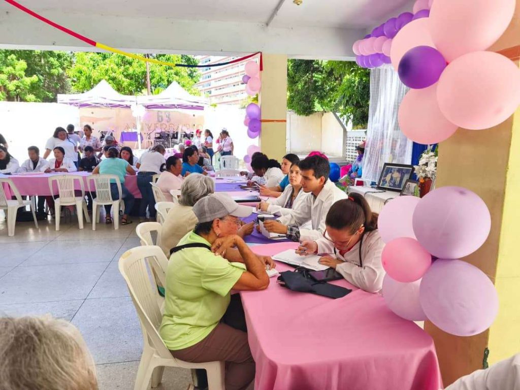 Más de 1.500 mujeres de Araya y Cumaná recibieron atención médica