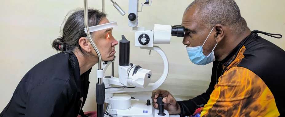 Más de 300 personas atendidas en jornada médica integral en la Colonia Tovar