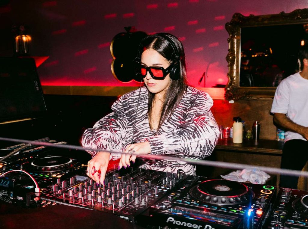 Nicole Gallamini explota su sonido auténtico