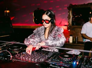 Nicole Gallamini explota su sonido auténtico