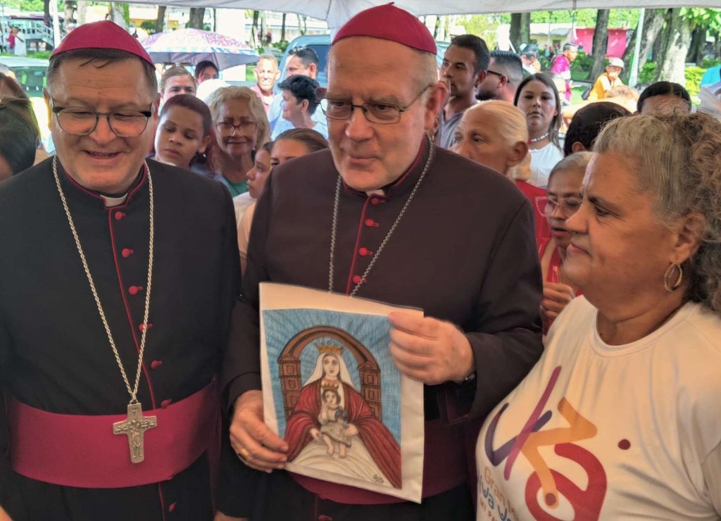 Nuncio Apostólico llama a seguir caminando juntos en la esperanza