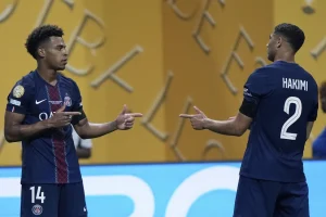 PSG avanza a semis del Mundial de Clubes con victoria 2-0 ante Bayern Múnich