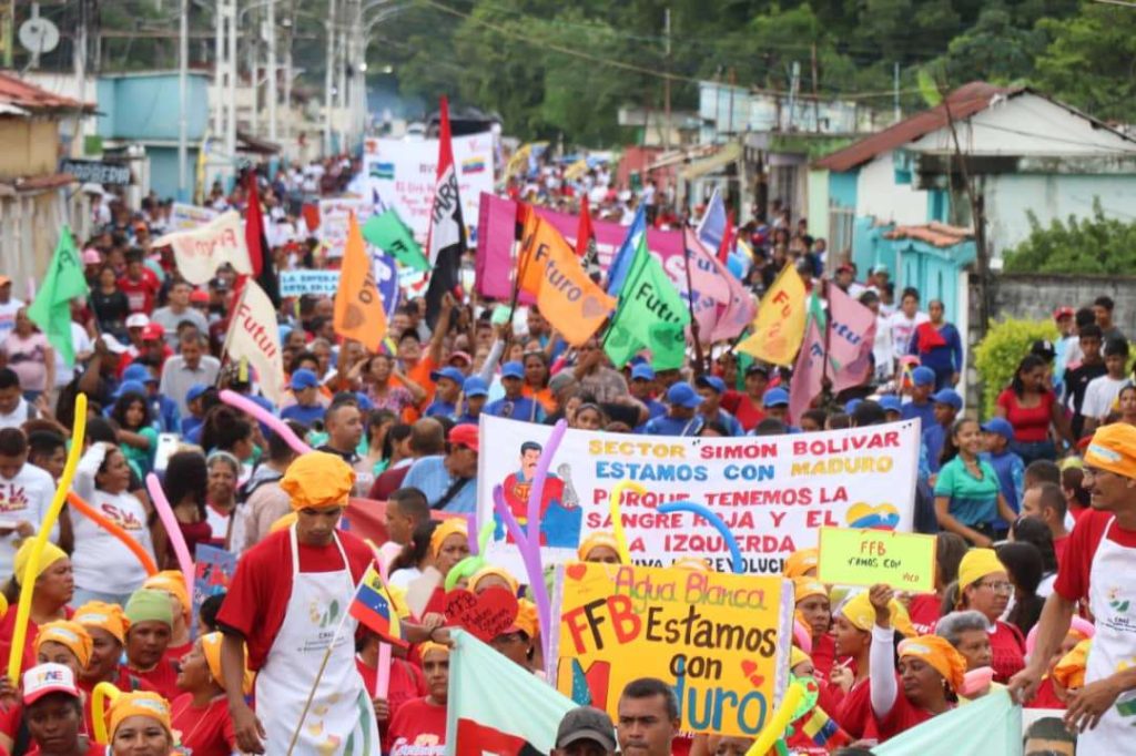 Pueblo marcha este lunes en honor a Chávez y victoria electoral de Maduro