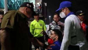 Cabello informó que autoridades armarán expediente con evidencias de maltratos a secuestrados en El Salvador