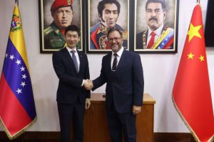 Venezuela y China profundizan lazos de cooperación económica y comercial
