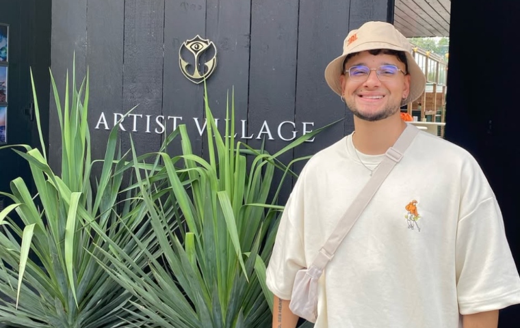 El joven DJ venezolano que puso a Venezuela en el mapa de Tomorrowland 2025