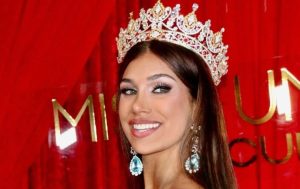 Lina Luaces, la nueva reina cubana y heredera del legado Estefan