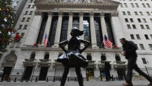 Wall Street cierra al alza tras acuerdo comercial entre Vietnam y EEUU