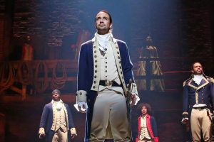 'Hamilton' llega a los cines. El musical revolucionario de Lin-Manuel Miranda salta a la pantalla grande, con material inédito y por tiempo limitado