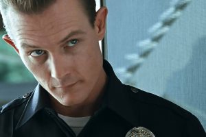 la secuela de una película vibrante con Arnold Schwarzenegger que supera a la original