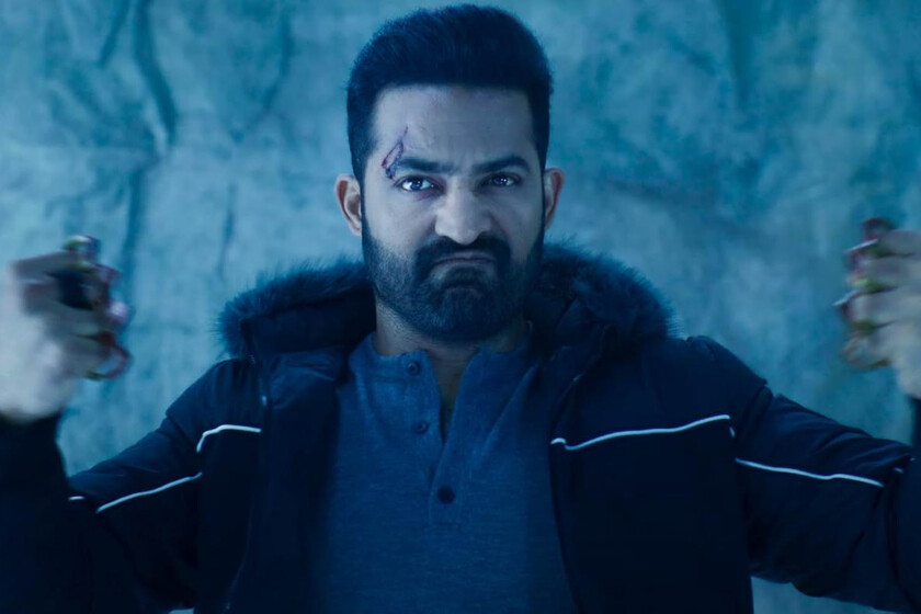 La estrella de ‘RRR’ regresa al cine de acción más exagerado y cargado de “bromance” con la alucinante nueva película de un universo cinematográfico de espías