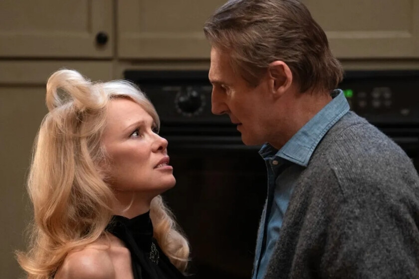 'Agárralo como puedas' (2025), crítica | Lloré de risa viéndola y no hay mejor halago posible hacia esta fantástica continuación de la que Leslie Nielsen estaría orgulloso