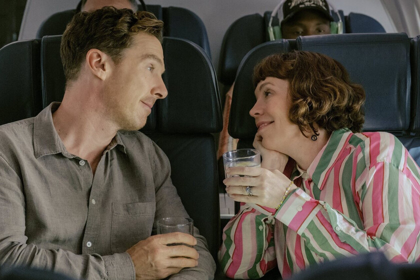 'Los Rose' (2025), crítica | Recupera la screwball comedy con unos fantásticos Benedict Cumbebatch y Olivia Colman, pero convierte la guerra en una batallita para todos los públicos