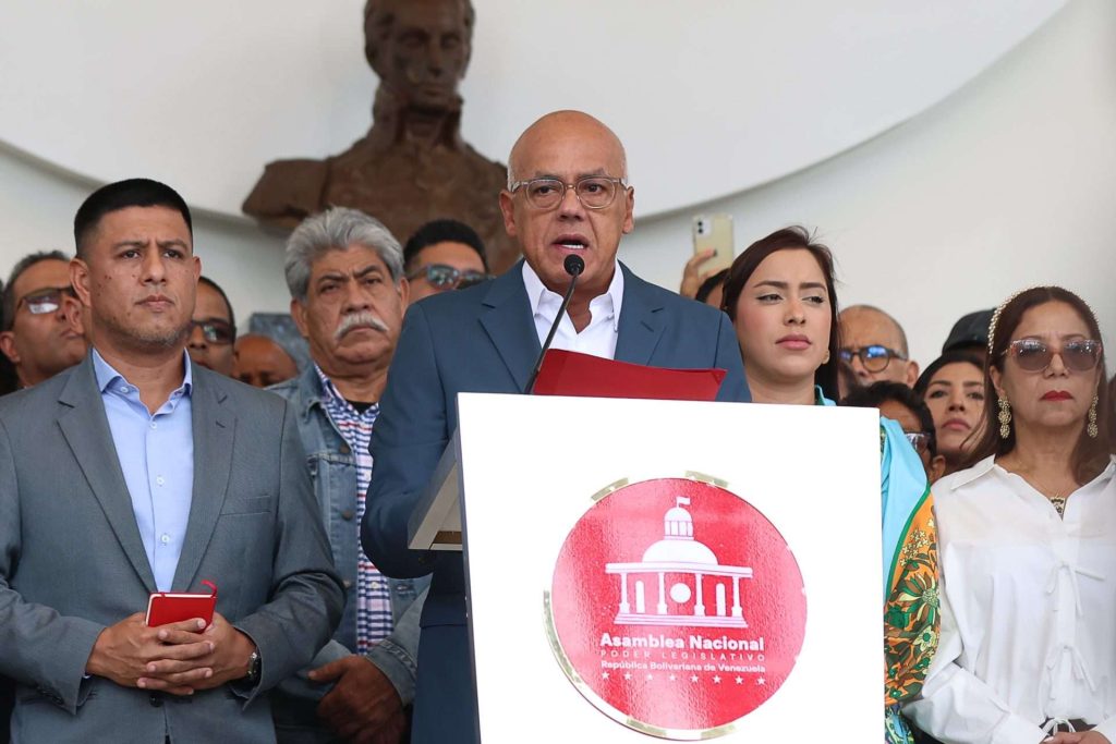 AN denuncia nuevas amenazas de EEUU contra Venezuela y respalda al presidente Maduro