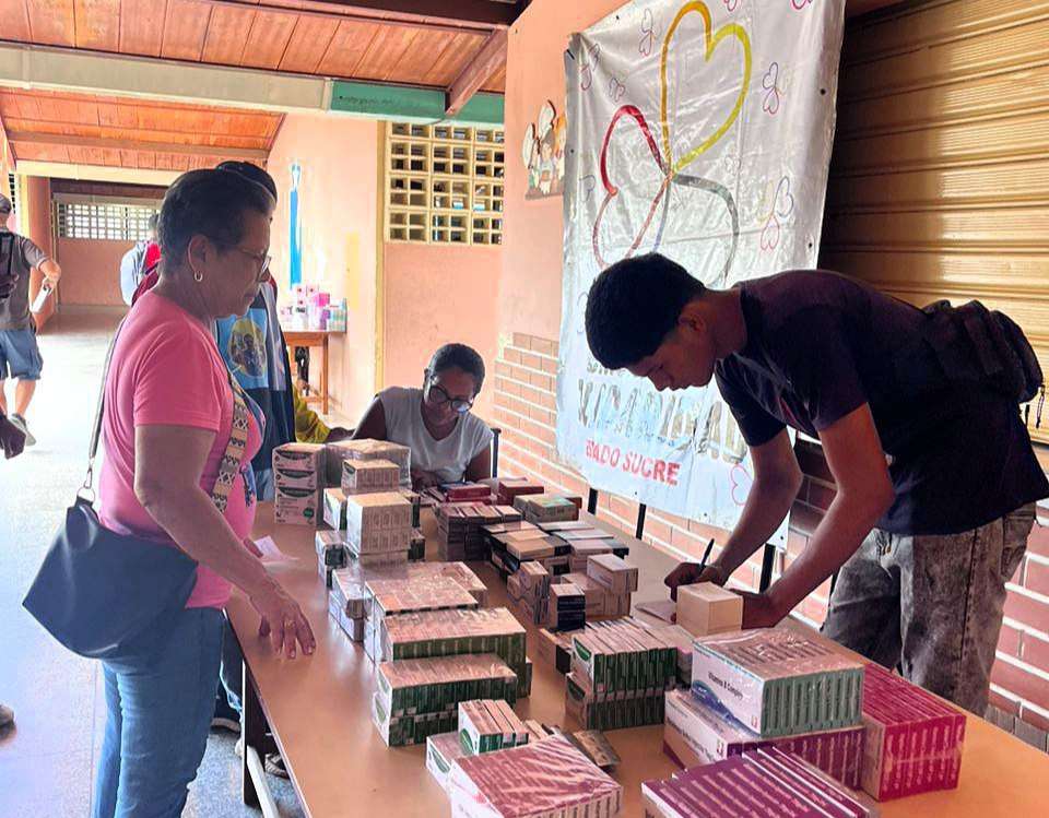 Brindaron atención médica a más de 900 personas en Casanay estado Sucre