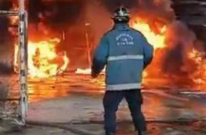 El incendio devastador cobró la vida de dos personas en empresa de Carabobo