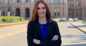 La exmiss Venezolana Carmen María Montiel busca ser congresista en EEUU